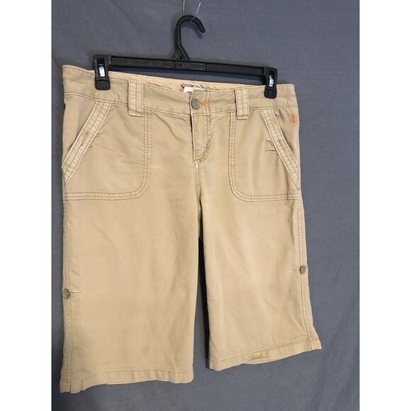 American Eagle Skinny Bermuda Stretch Khaki Tan Casual Shorts Size 10 - Picture 1 of 6